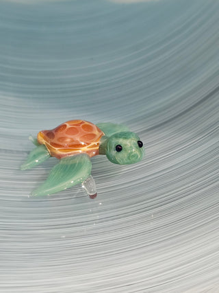 DL Turtle Pendant-One Color Fin
