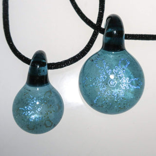 Snowflake Pendant - Lake Superior Art Glass